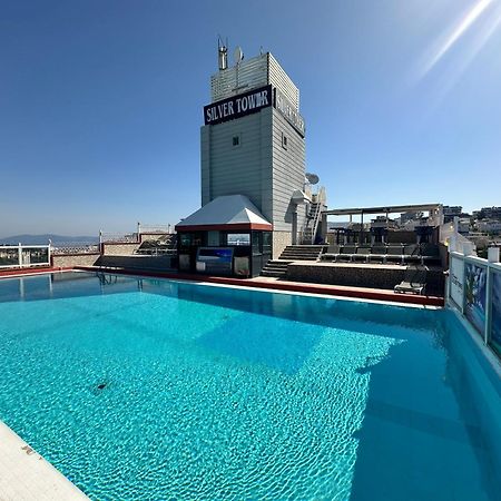 Silver Tower Residence 库萨达斯 外观 照片