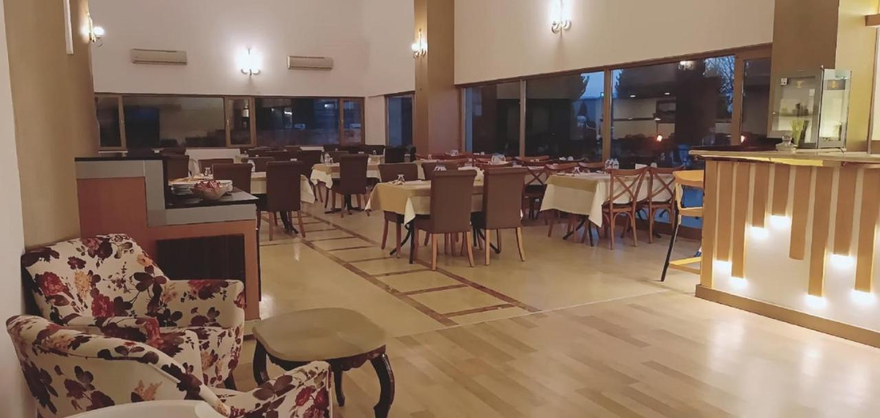 Silver Tower Residence 库萨达斯 外观 照片
