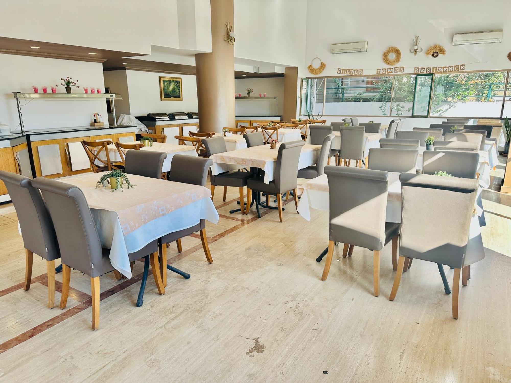 Silver Tower Residence 库萨达斯 外观 照片
