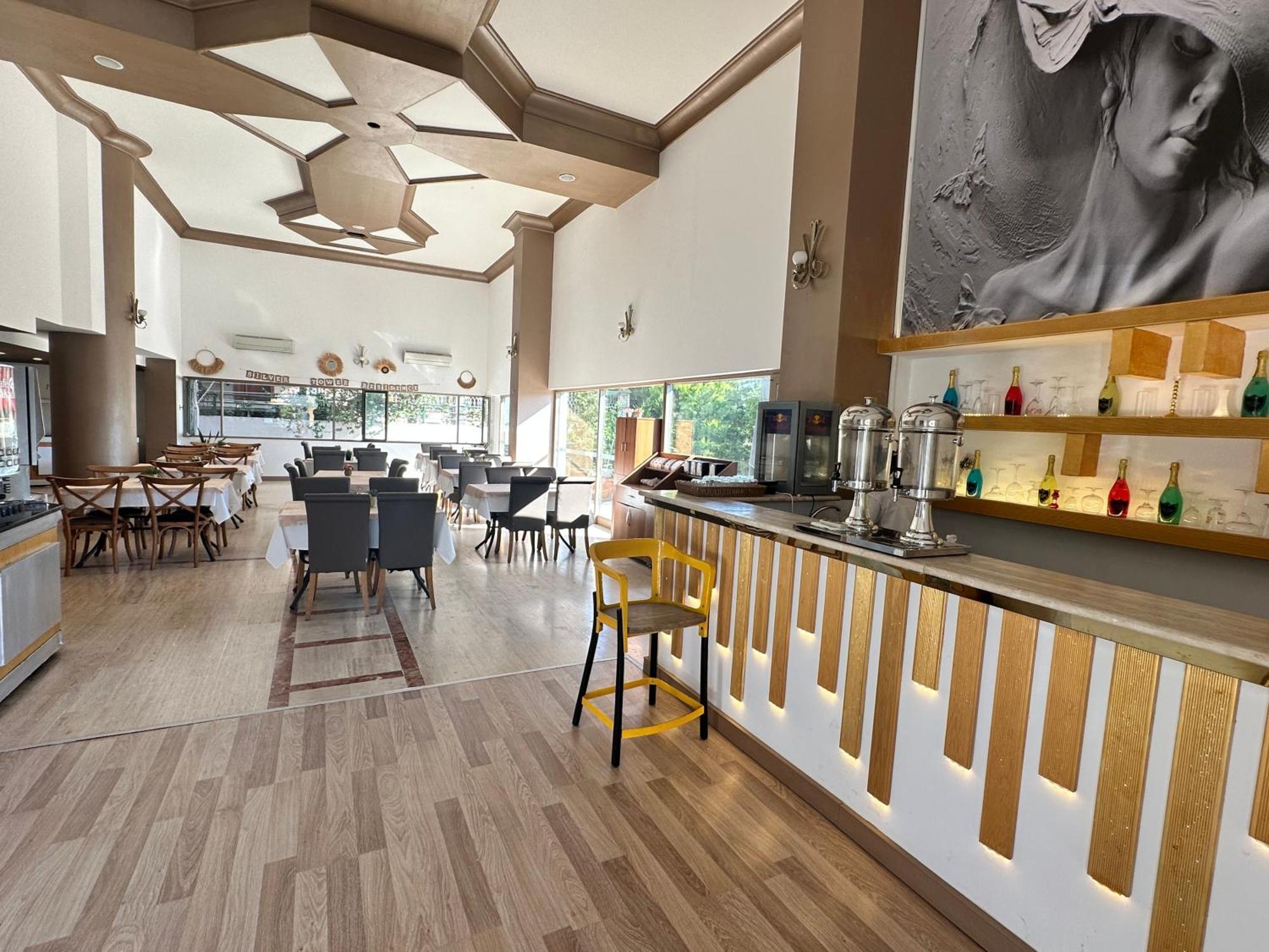 Silver Tower Residence 库萨达斯 外观 照片